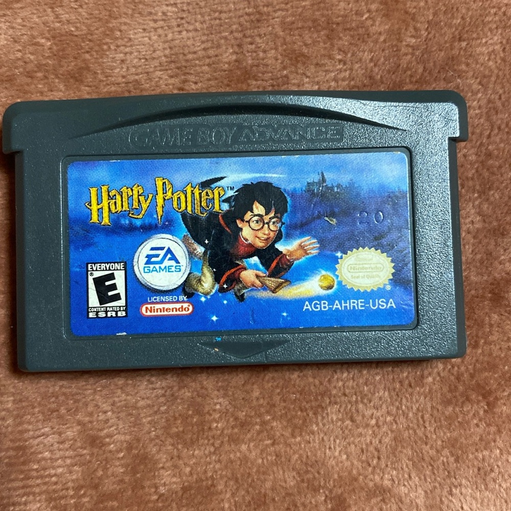 GameboyAdvanced, HARRY POTTER Excellent used condition. Very well kept.